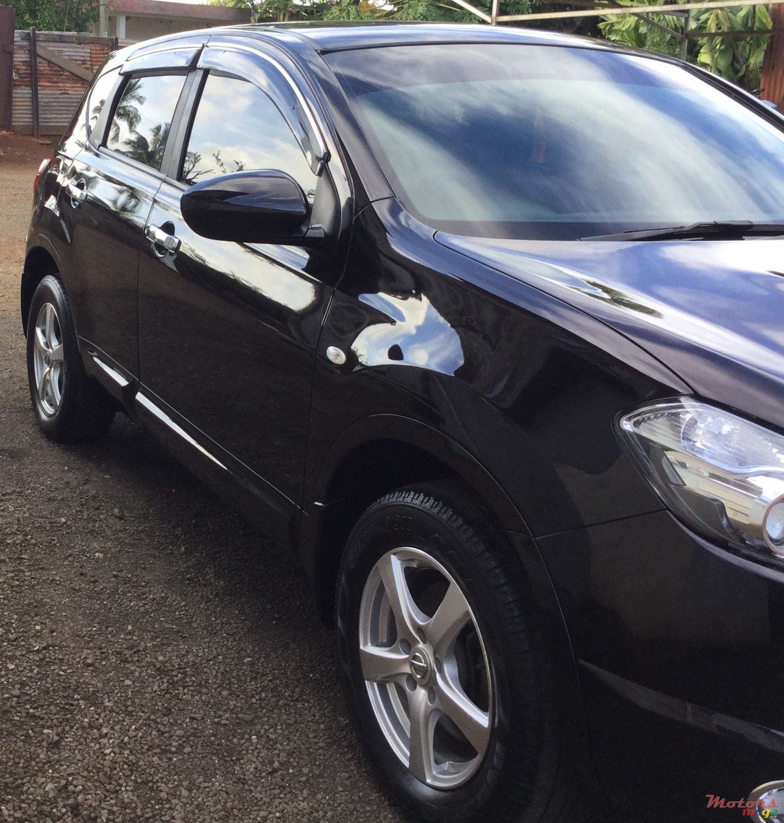 2012' Nissan Qashqai photo #3