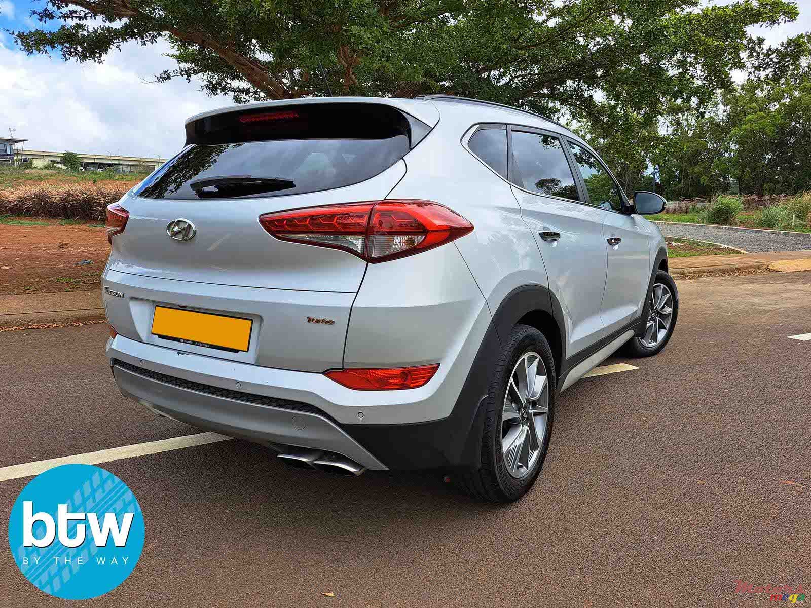 2017' Hyundai Tucson photo #3