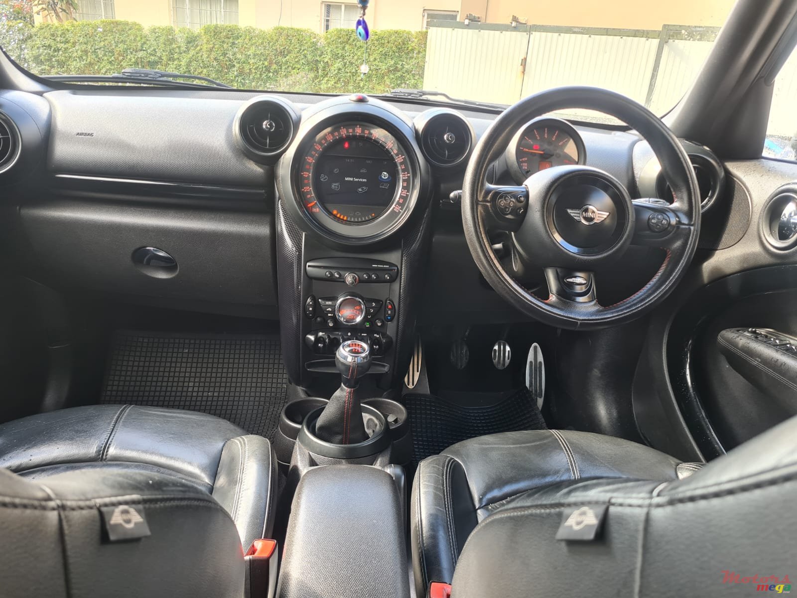 2015' MINI Cooper S photo #4