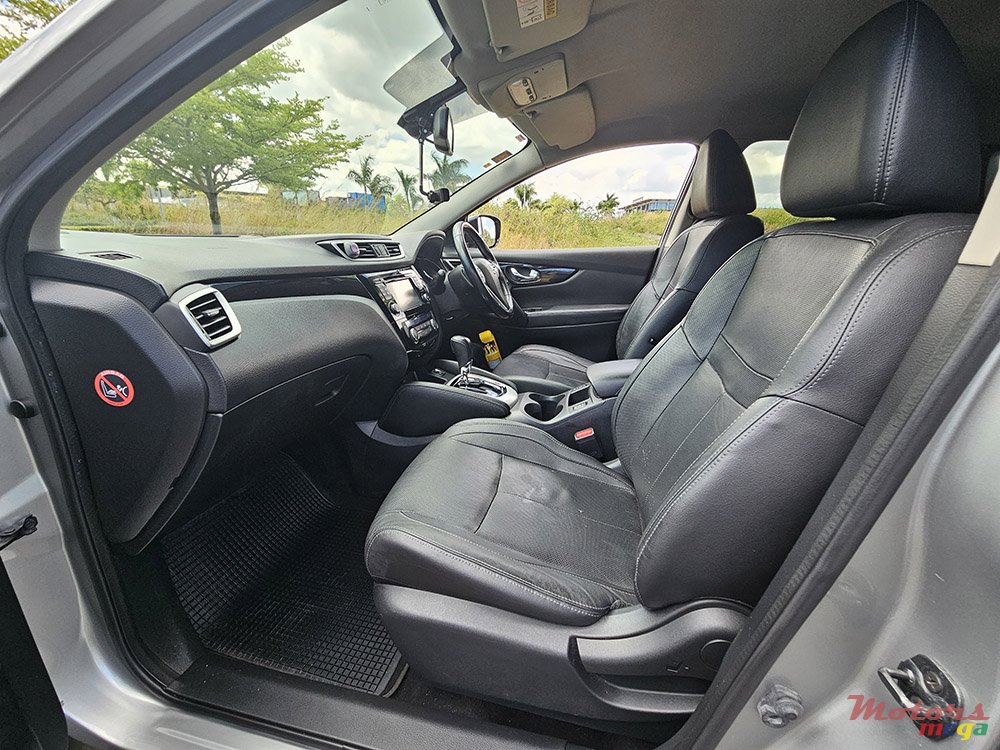 2015' Nissan Qashqai photo #5