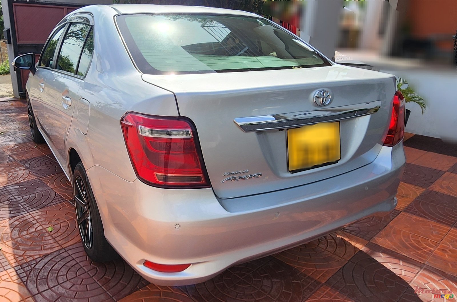 2019' Toyota Corolla photo #2