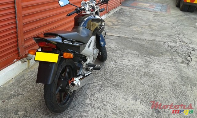 2009' Honda CBX250 TWISTER photo #4