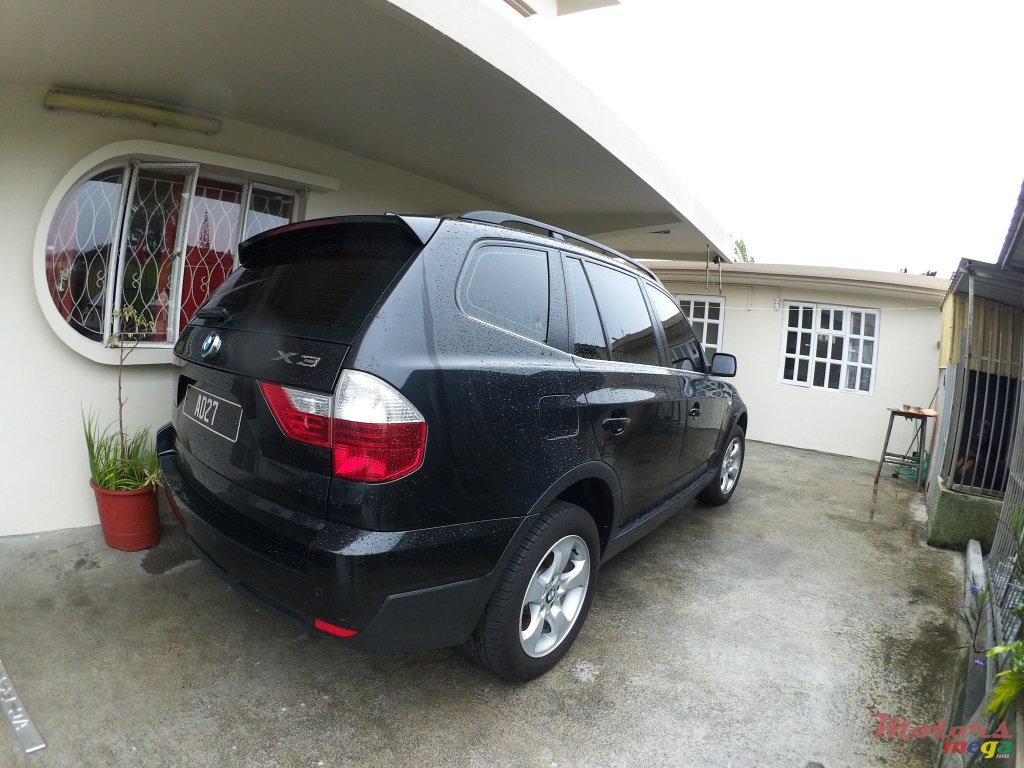 2010' BMW X3 Exclusive photo #2