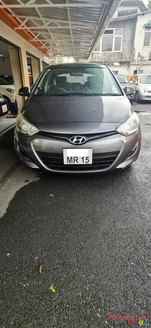 2015' Hyundai i20 photo #1