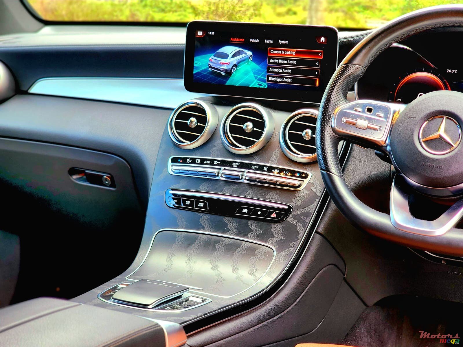 2023' Mercedes-Benz GLC 300 Coupe AMG PACK Plug in Hybrid photo #5