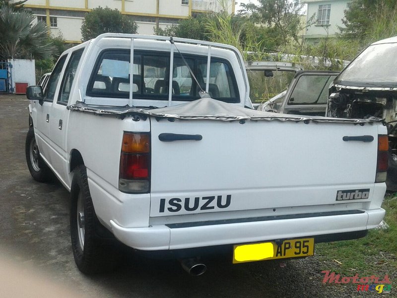 1995' Isuzu KB Series photo #2