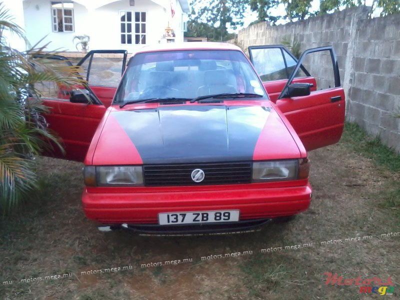 1989' Nissan Sunny photo #1