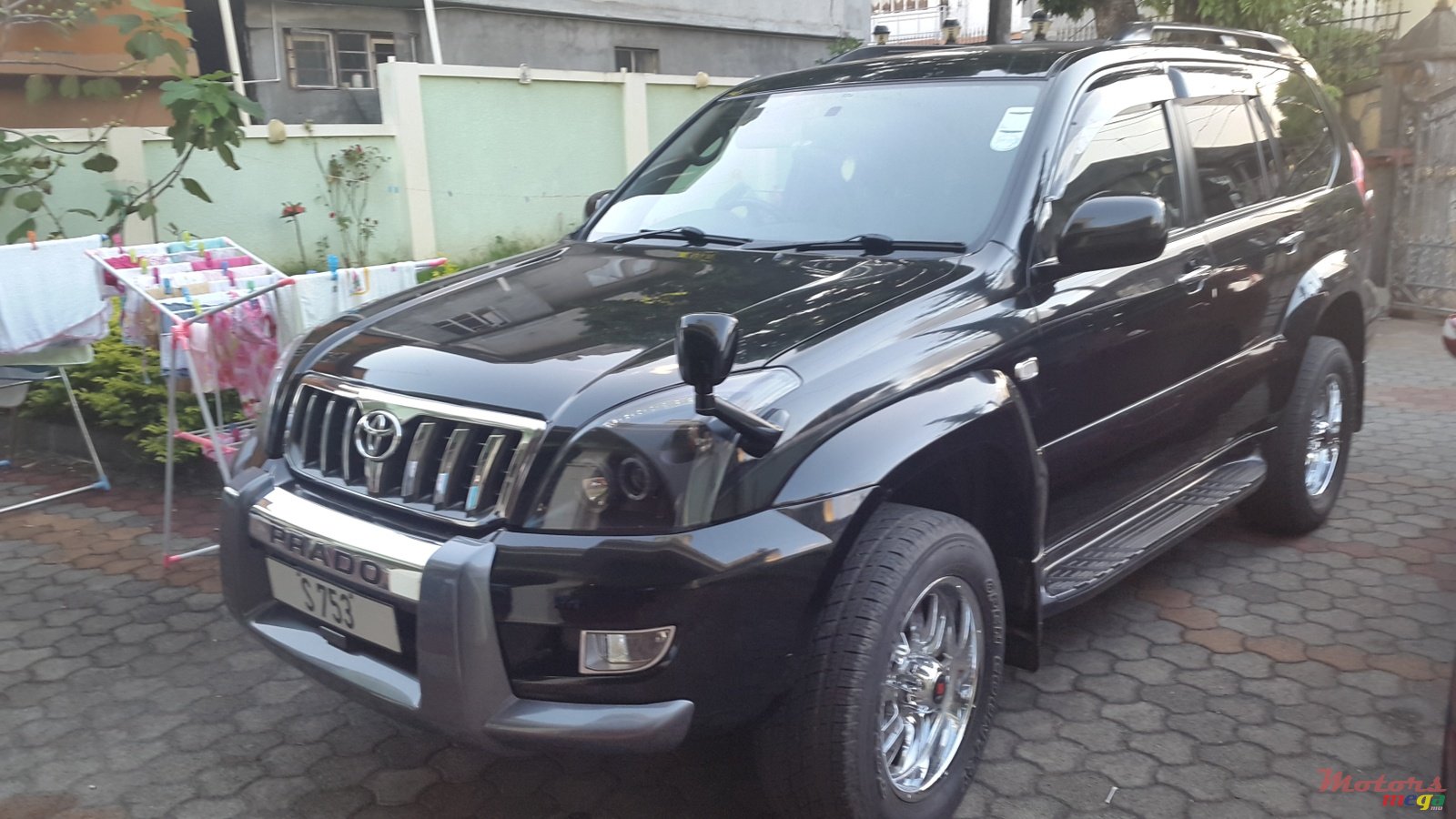 2006' Toyota Land Cruiser Prado photo #2