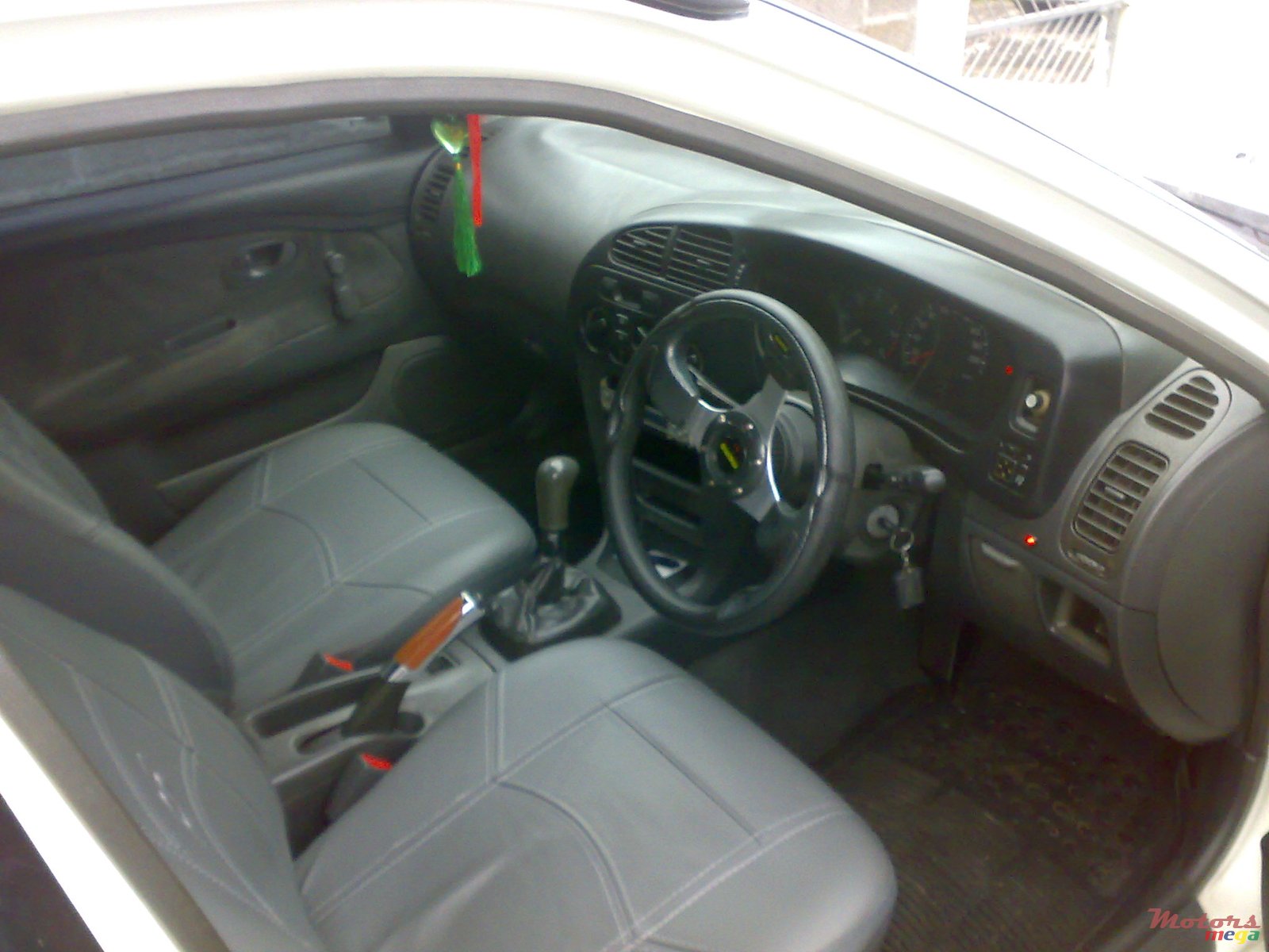 1997' Mitsubishi Lancer top photo #6