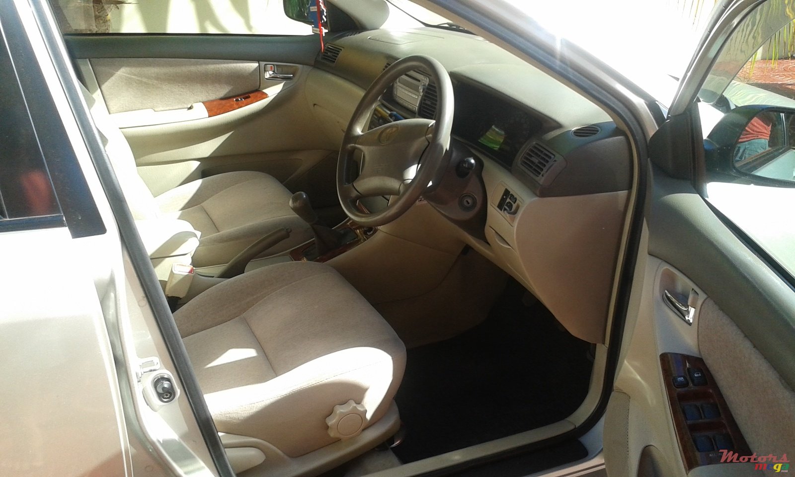 2002' Toyota Corolla photo #4