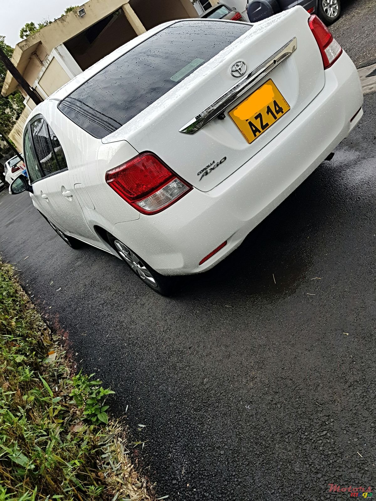 2014' Toyota Axio Automatic photo #4