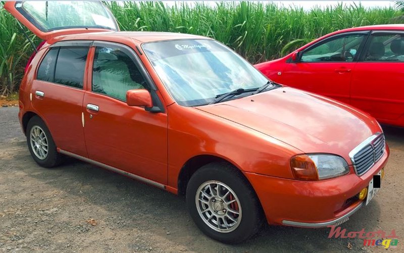 1997' Toyota Starlet photo #1