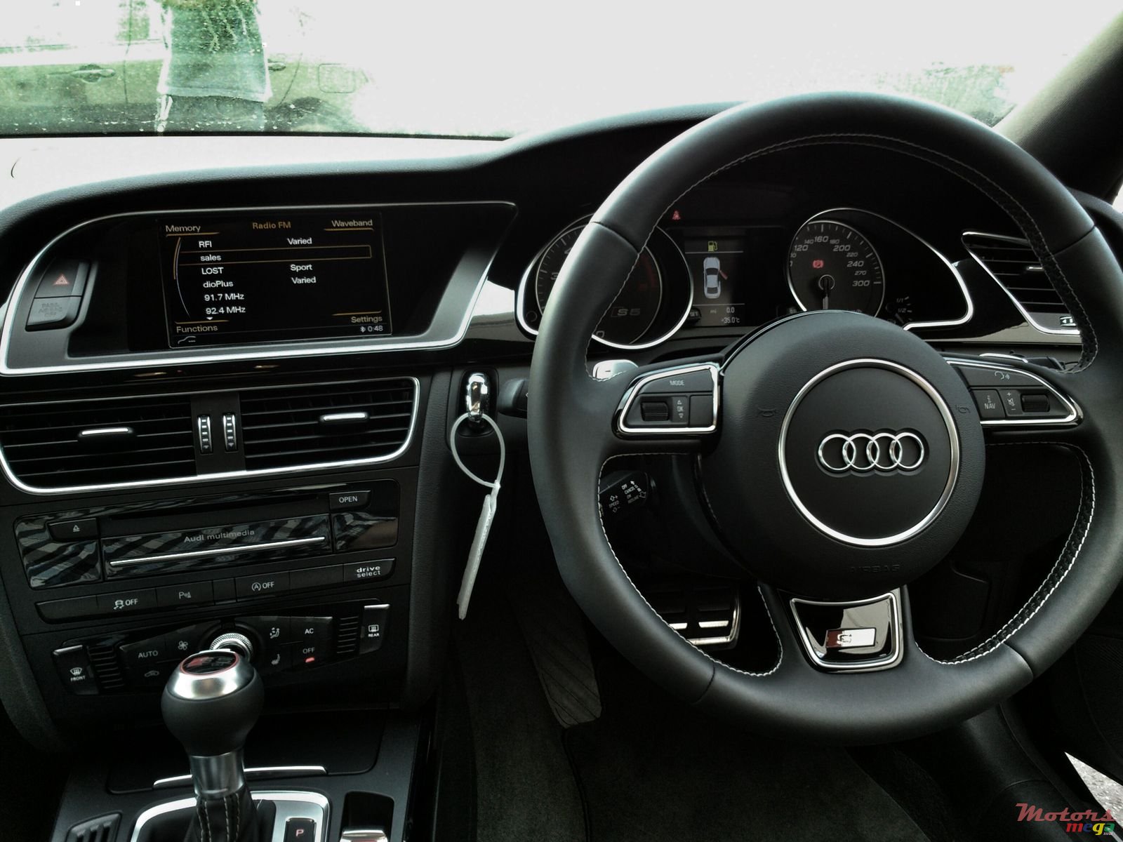 2017' Audi S5 Coupe photo #2