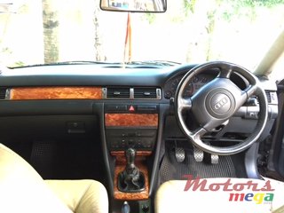 2000' Audi A6 photo #5