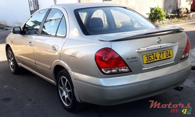 2004' Nissan N17 Full Option photo #3