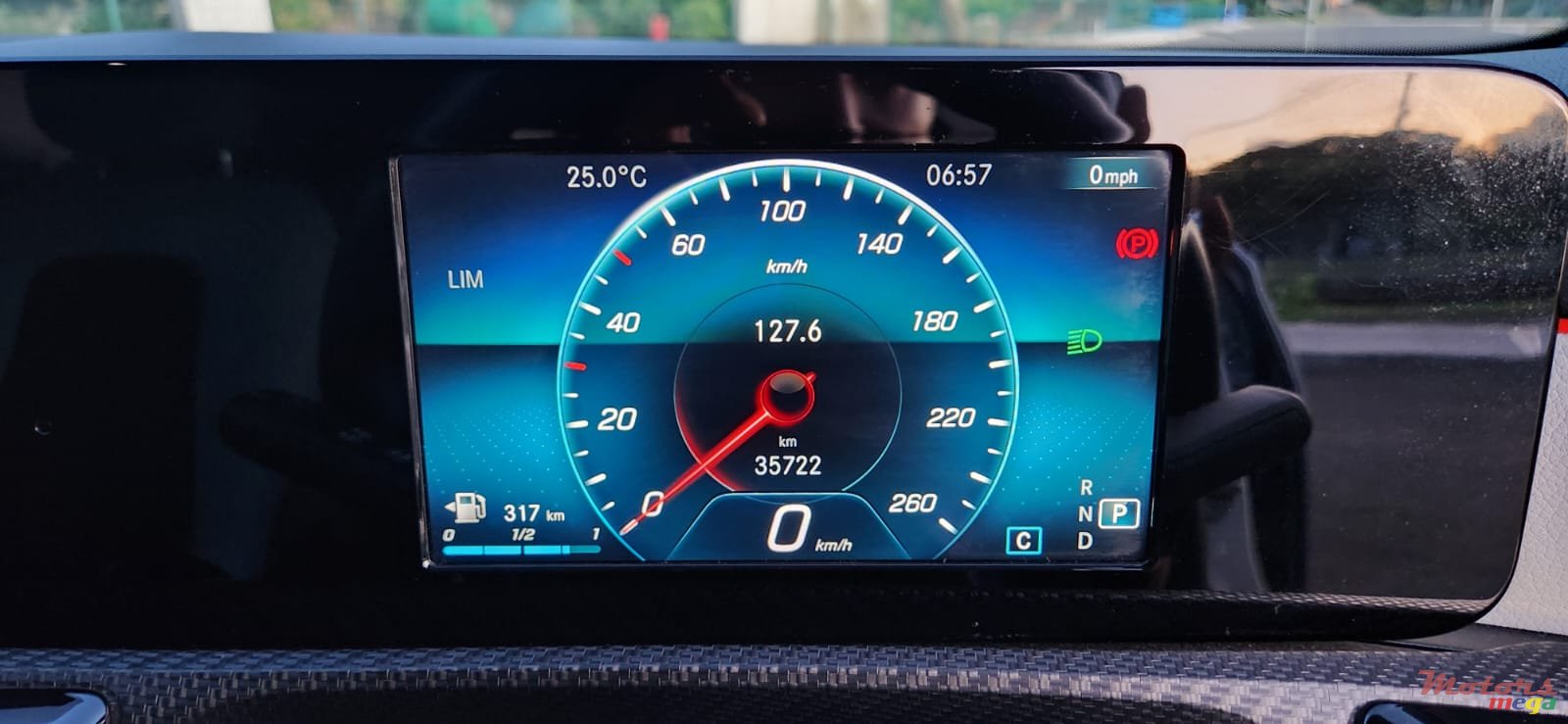 2019' Mercedes-Benz A 200 photo #6