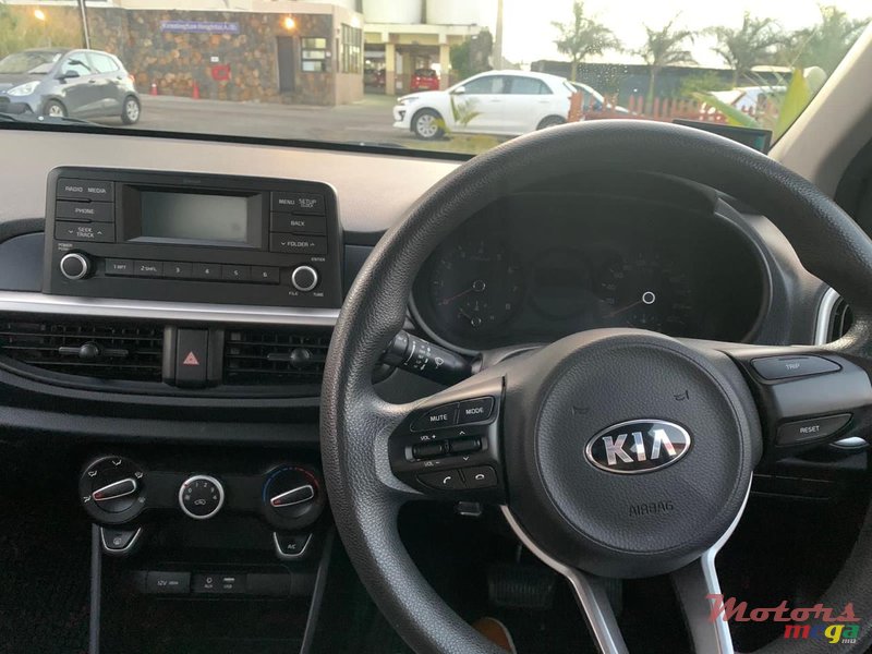 2019' Kia Picanto photo #5