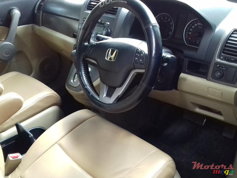 2007' Honda CR-V 4WD photo #2