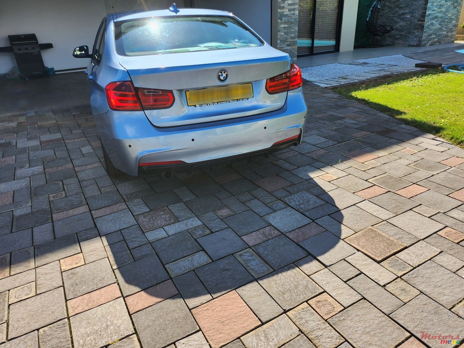 2014' BMW 316 photo #3