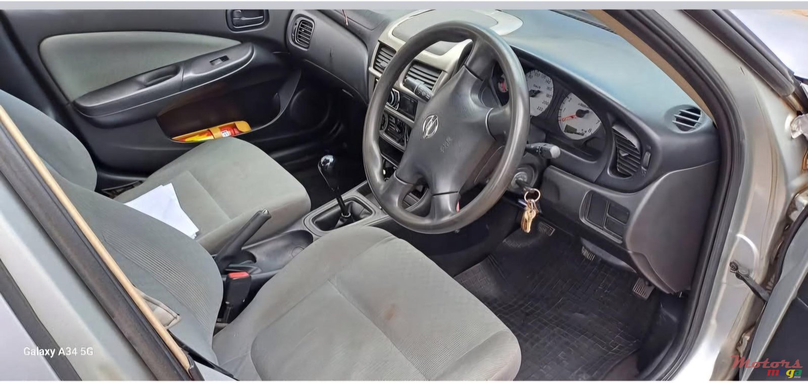 2009' Nissan Sunny photo #4