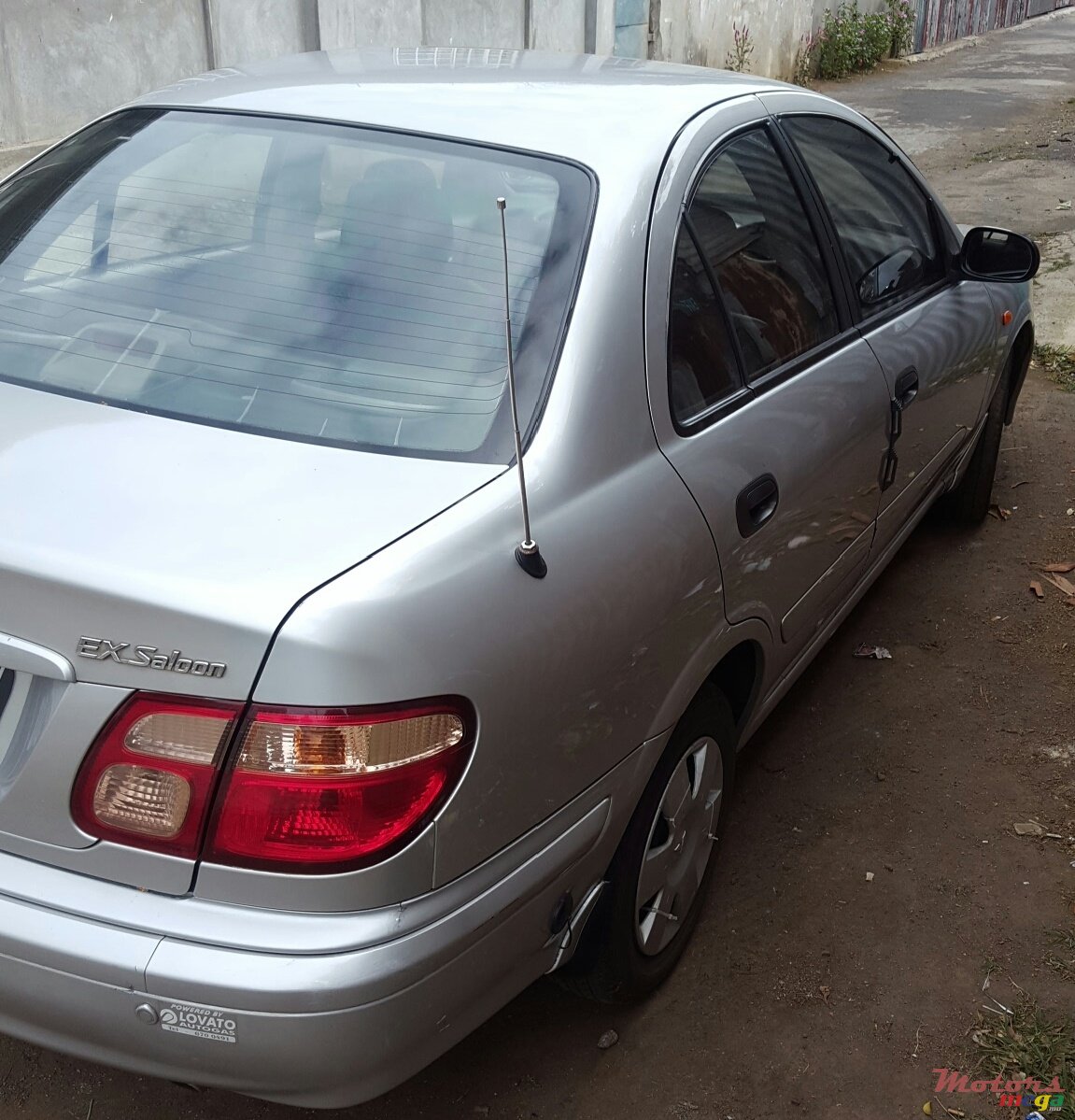 2000' Nissan N16 FULL OPTION photo #2