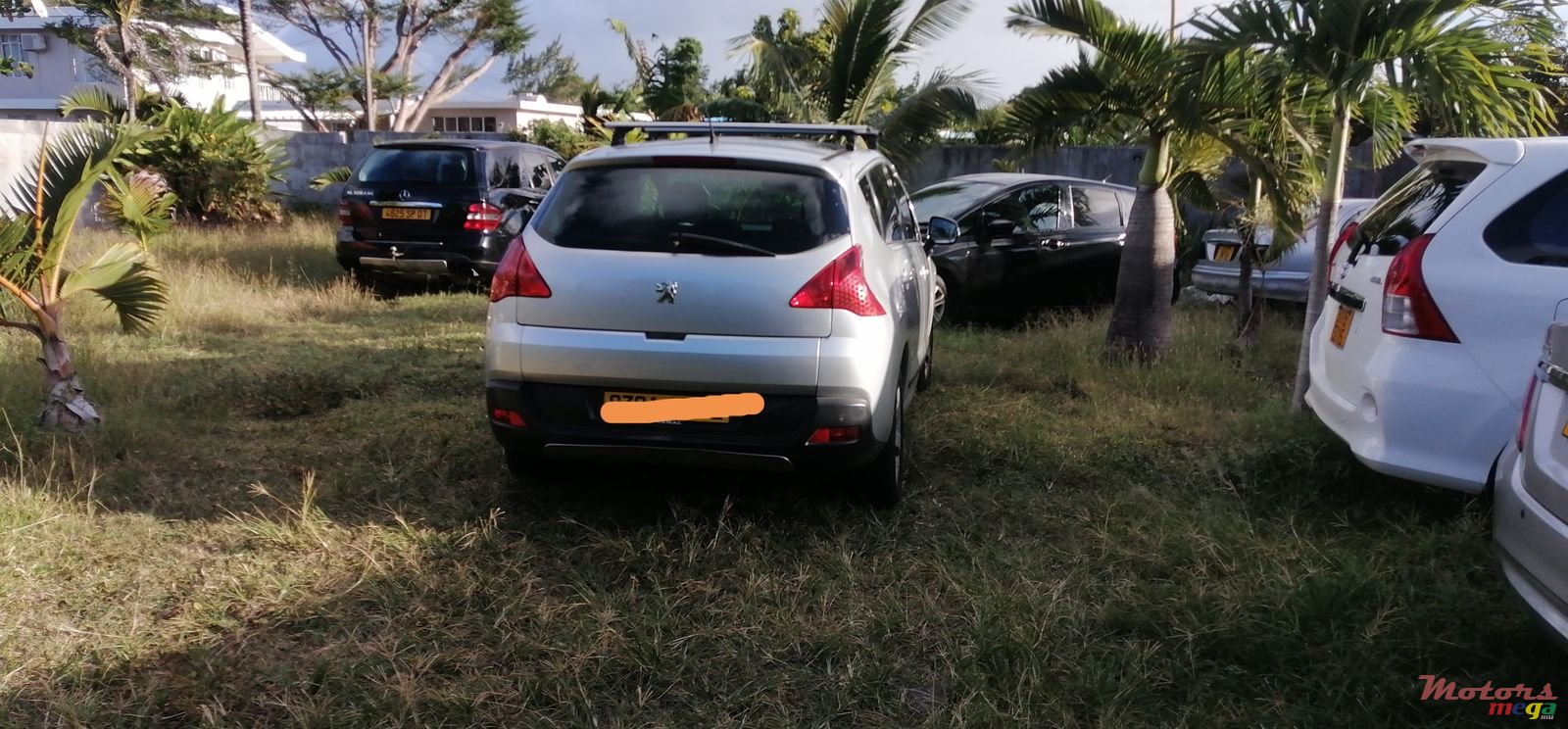 2012' Peugeot 3008 photo #3