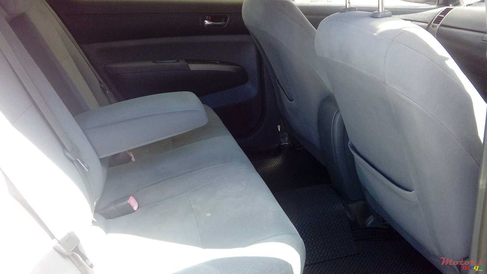 2007' Toyota Prius photo #5