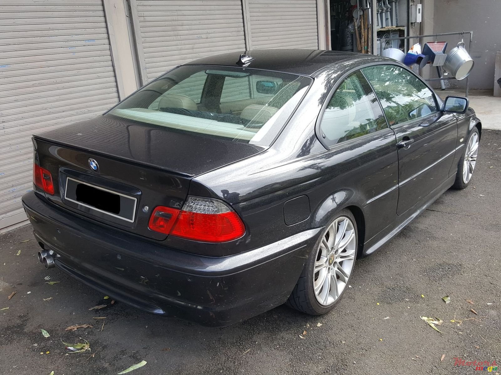 2001' BMW 330 photo #6