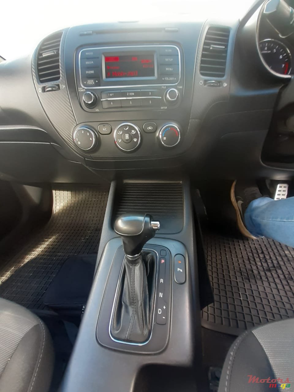 2013' Kia Cerato Automatic photo #5