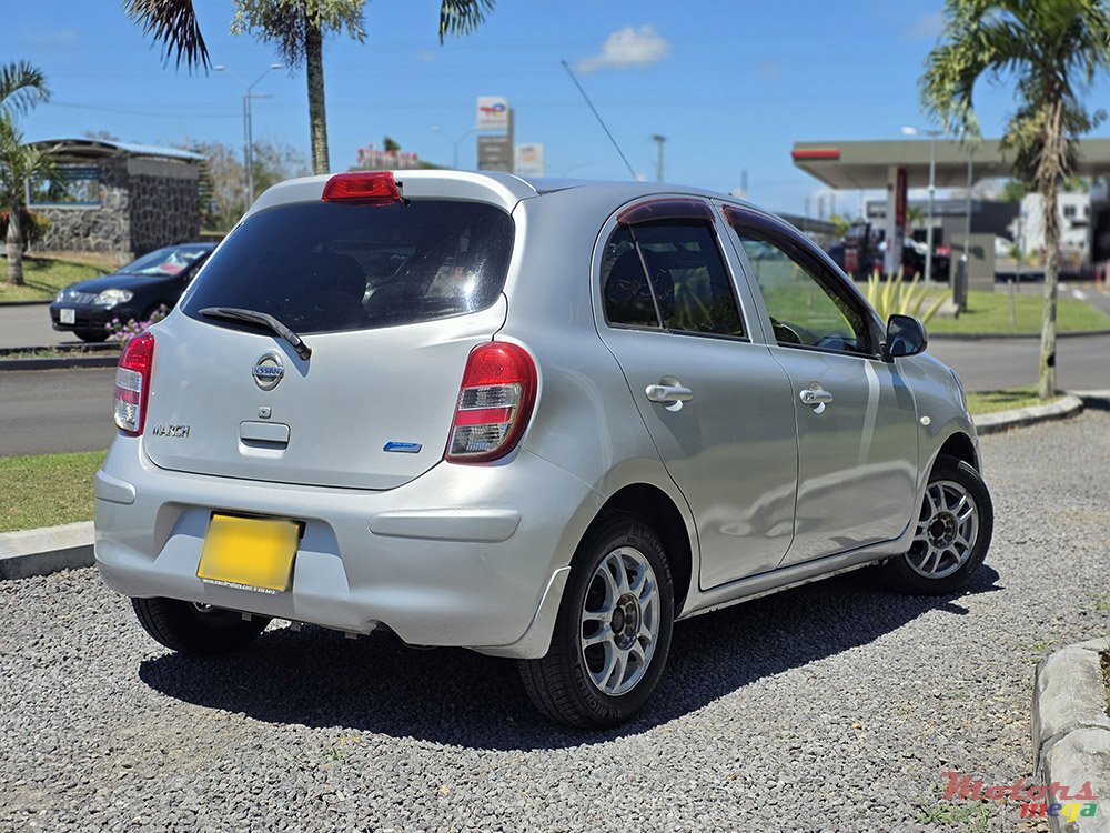 2011' Nissan March photo #4