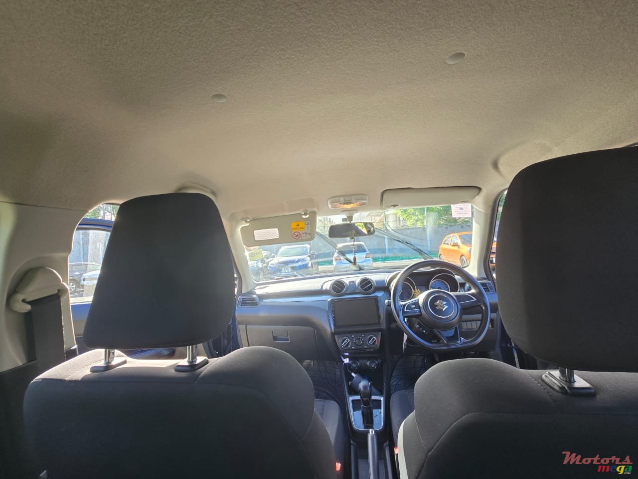 2021' Suzuki Swift photo #7