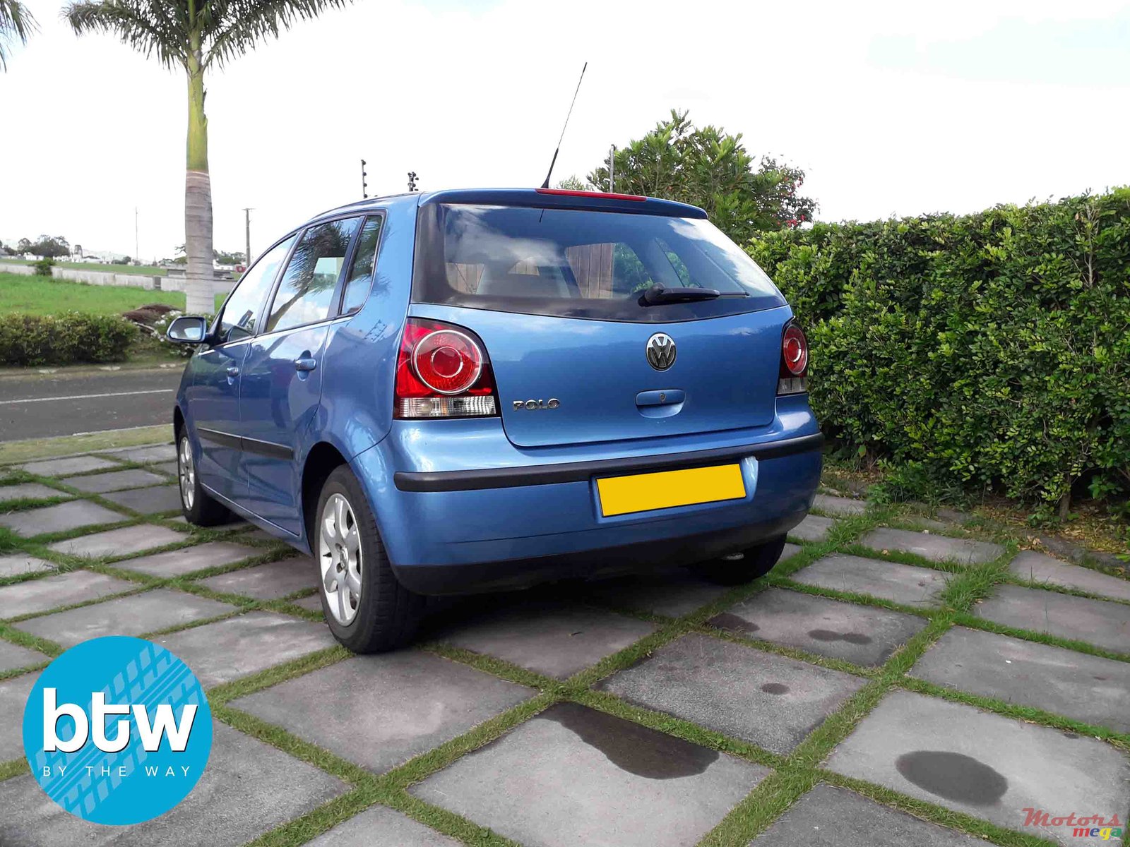 2008' Volkswagen Polo photo #4