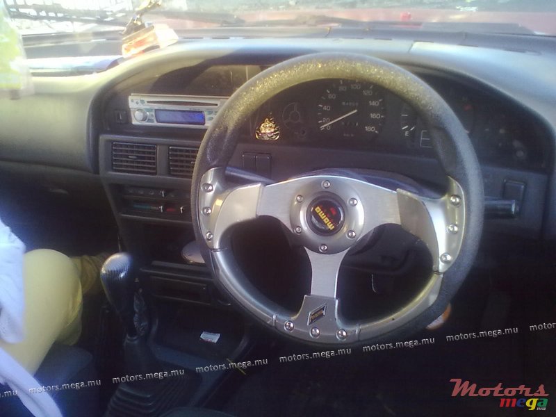 1988' Toyota EE90 photo #2