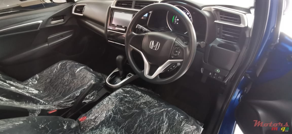 2018' Honda Fit photo #4