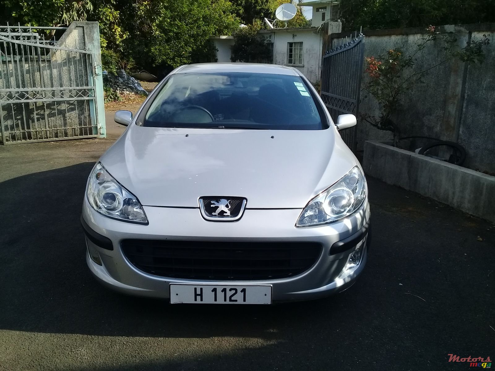 2005' Peugeot 407 HDI photo #1