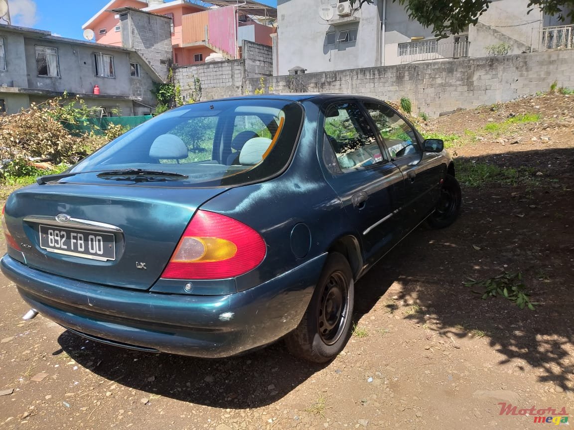 2000' Ford Mondeo photo #3