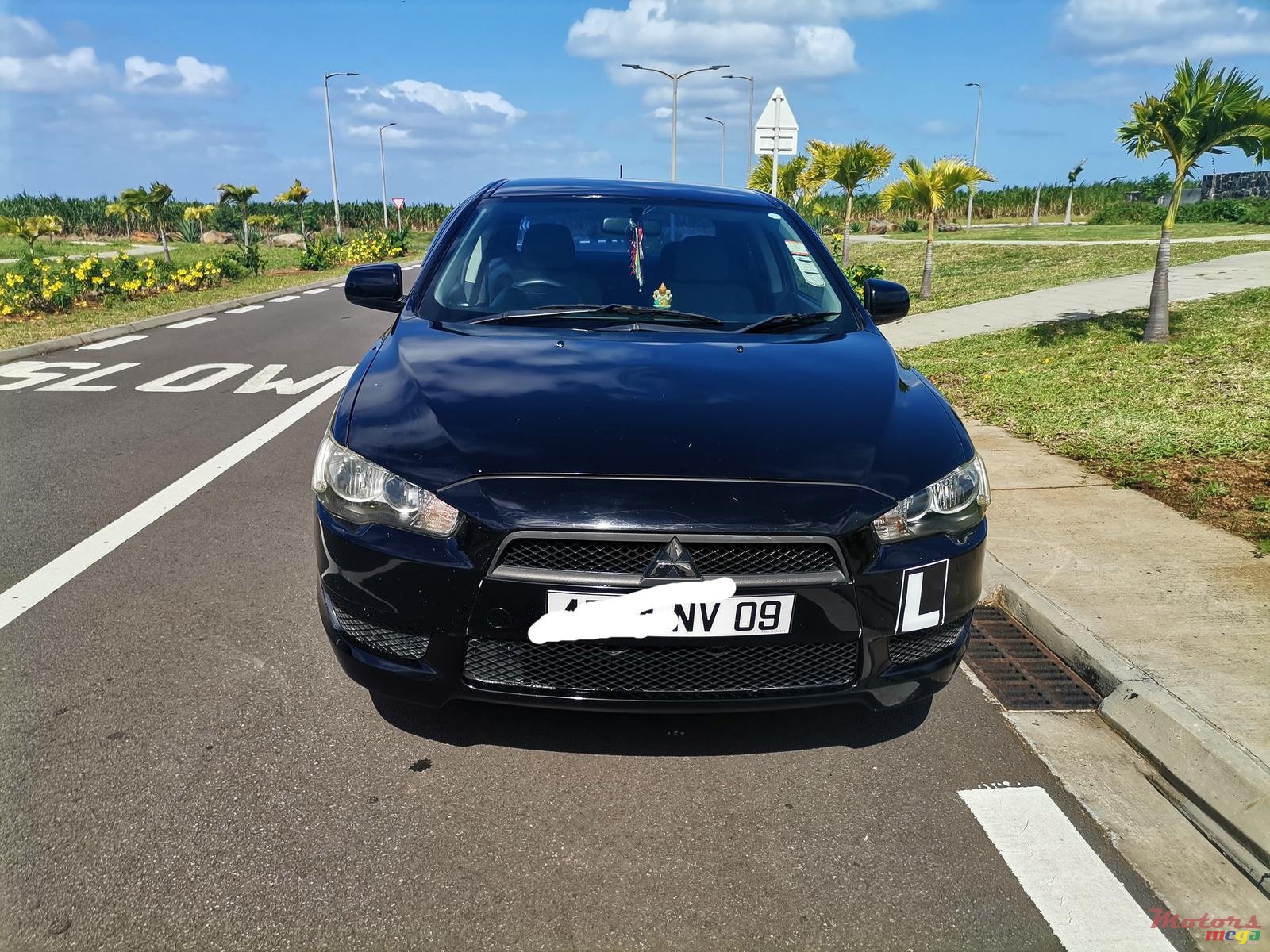 2009' Mitsubishi Lancer Evolution photo #1