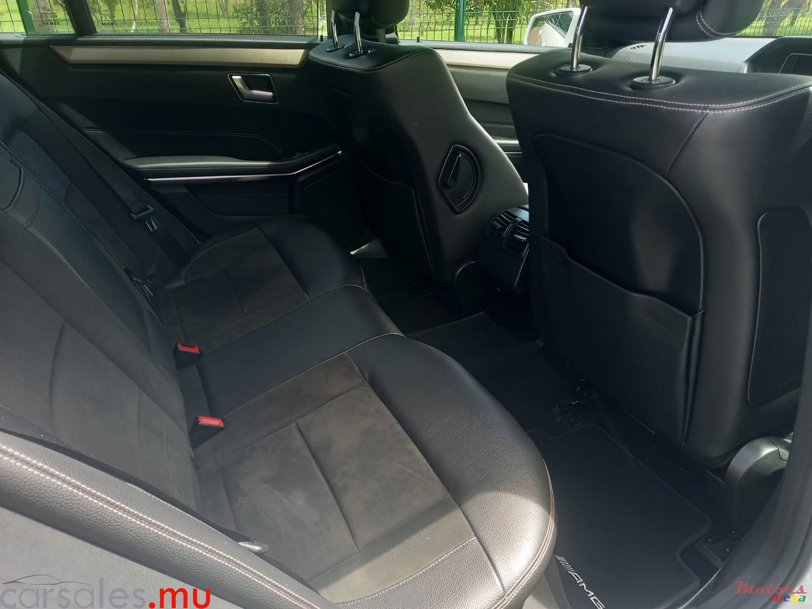 2013' Mercedes-Benz E 250 2.0 AMG photo #7