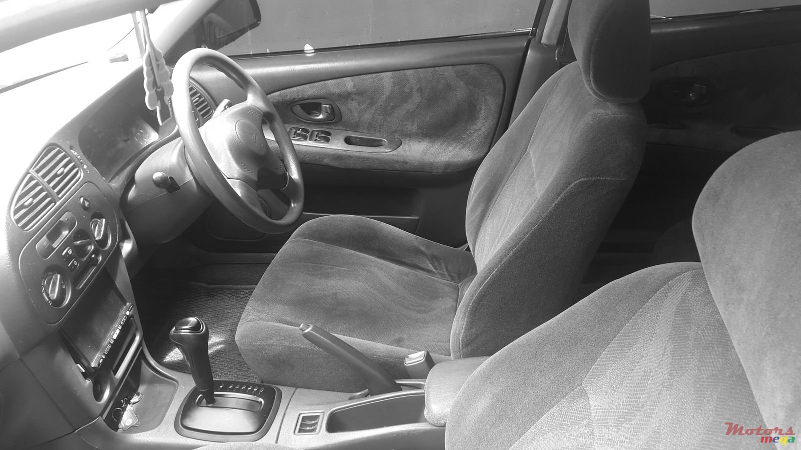 1999' Mitsubishi Lancer Glxi photo #5