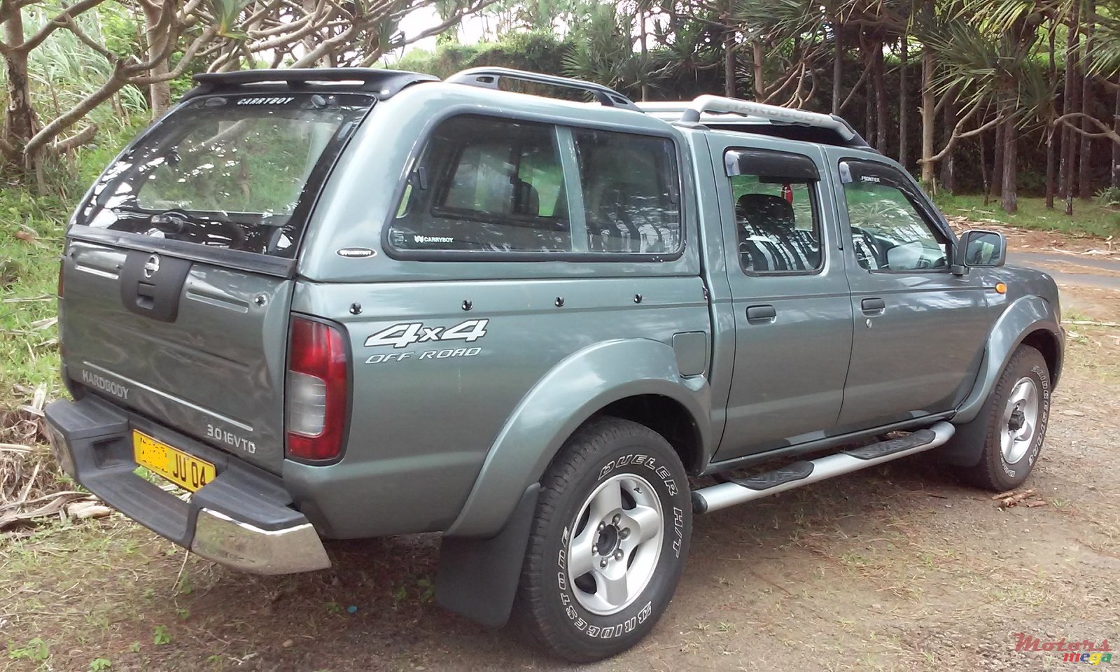 2004' Nissan Hardbody 4*4 3.0 TURBO photo #1