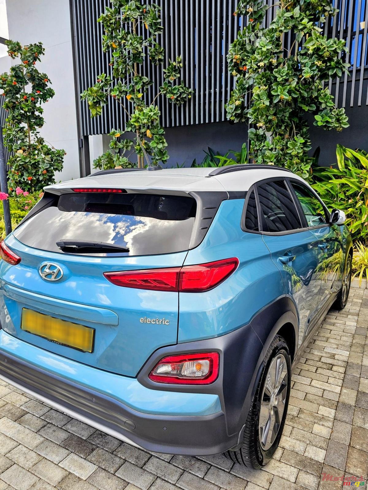 2019' Hyundai Kona Electric photo #3