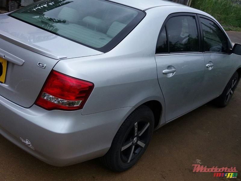 2010' Toyota Axio photo #2