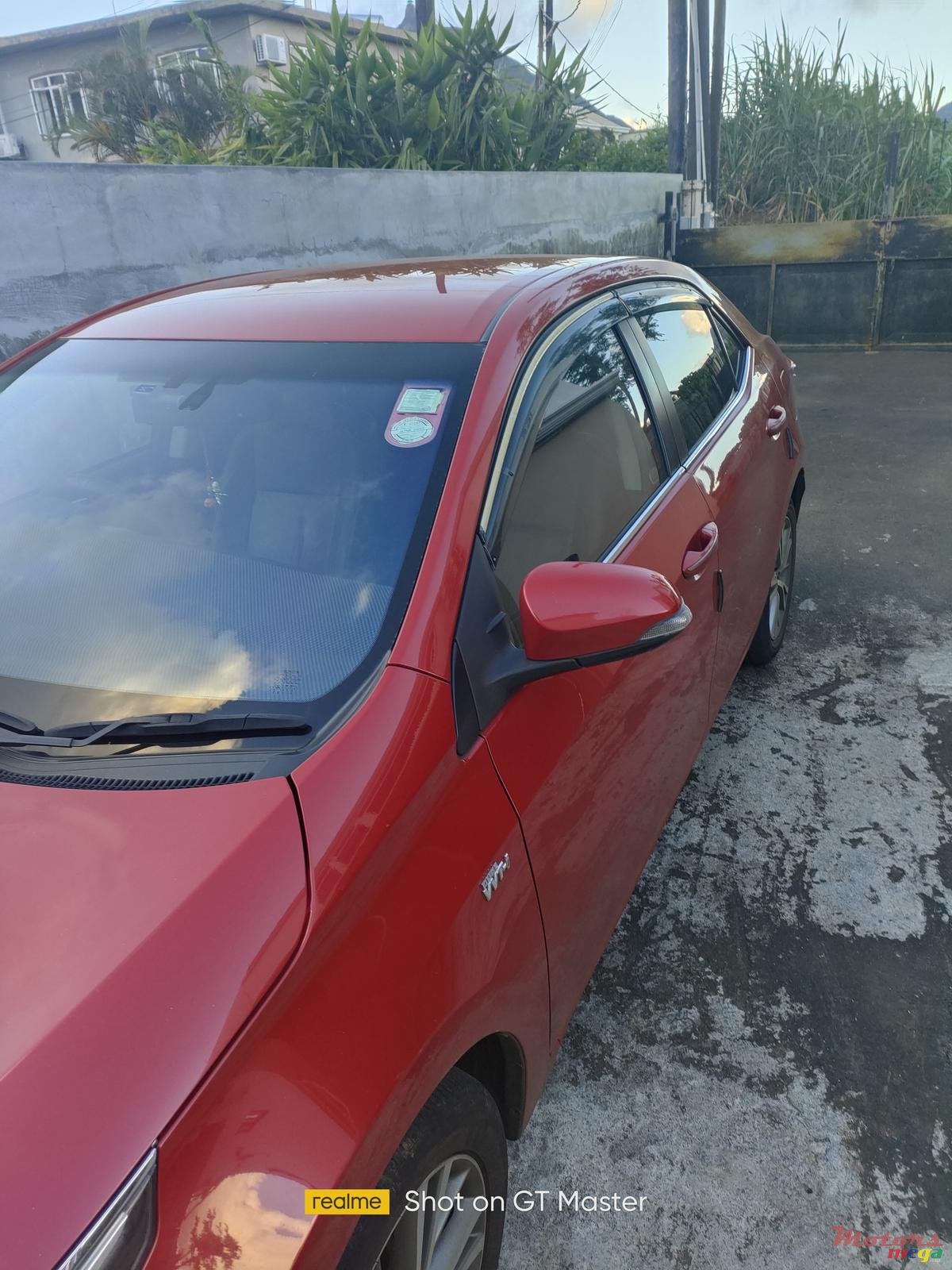 2015' Toyota Corolla photo #2