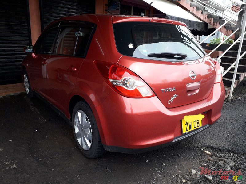 2008' Nissan Tiida Japan photo #1