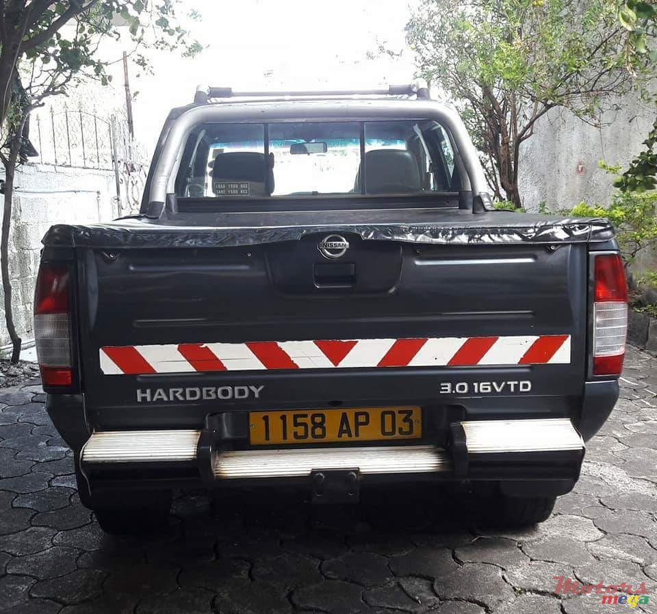 2003' Nissan Hardbody photo #3