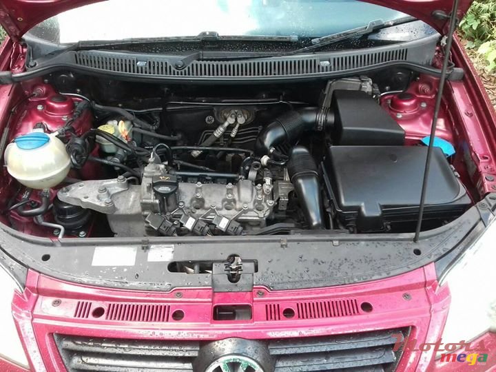 2006' Volkswagen Polo new version photo #4