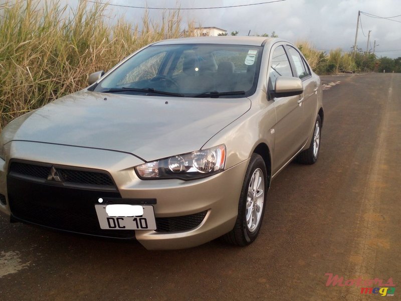 2010' Mitsubishi Lancer EX photo #1