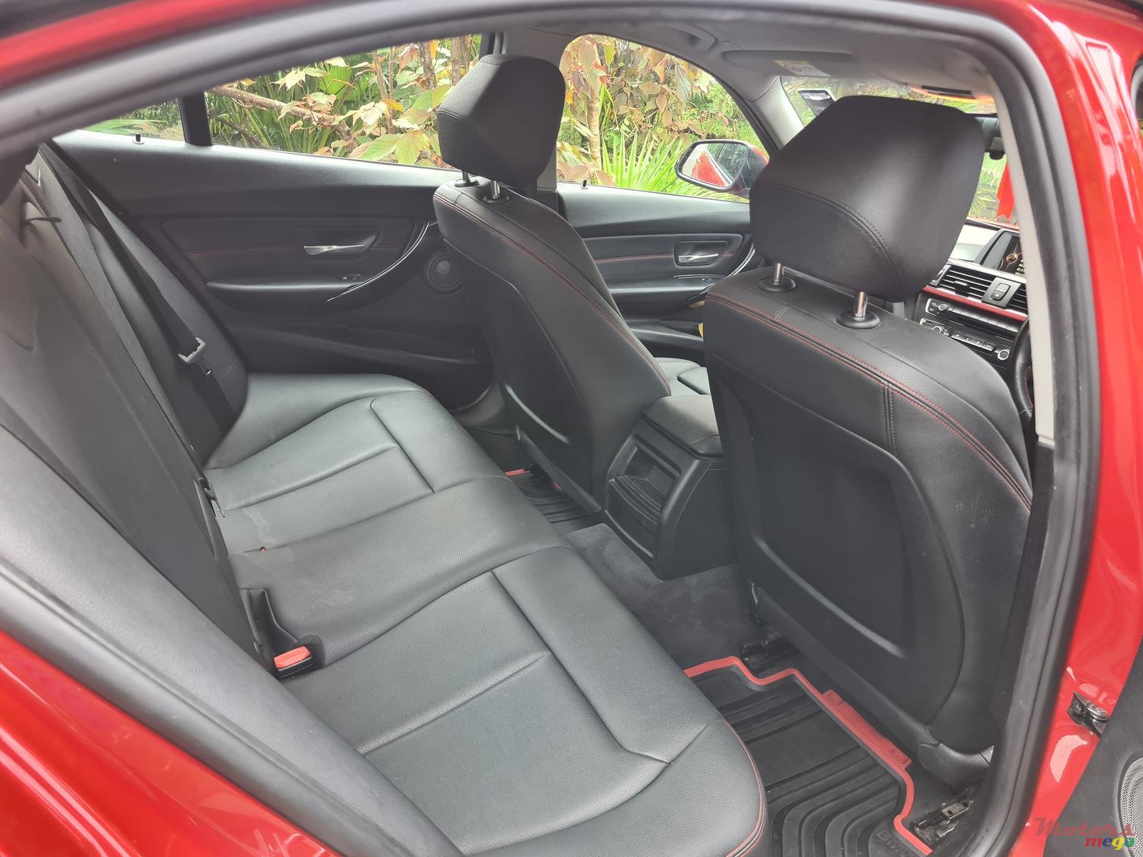 2015' BMW 318 Automatic photo #7