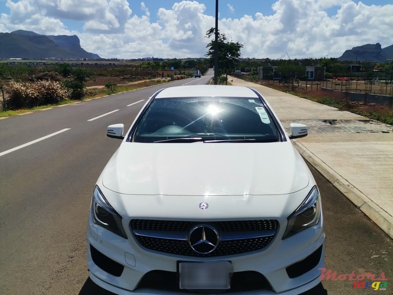 2014' Mercedes-Benz C 180 photo #1