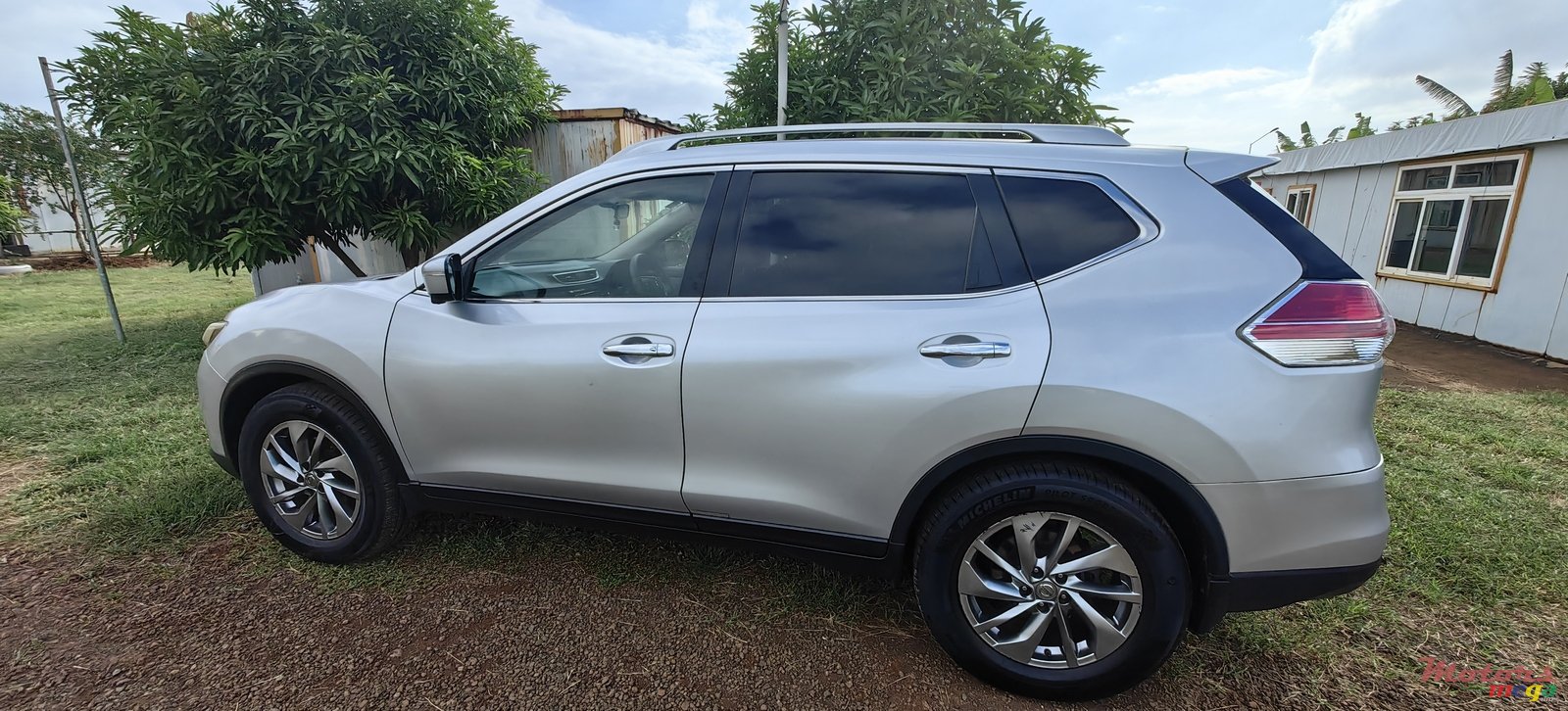 2015' Nissan X-Trail photo #3
